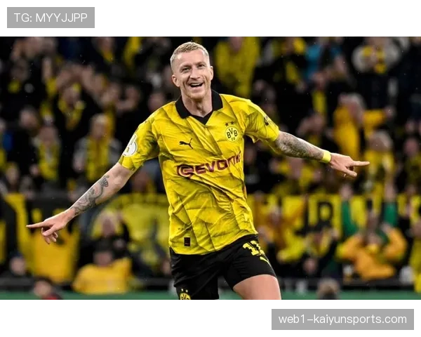 法兰克福攻守失衡问题凸显 50进球51失球暴露战术体系缺陷